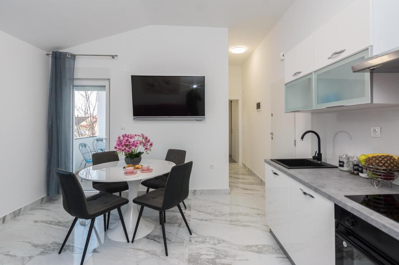 Apartment Marina