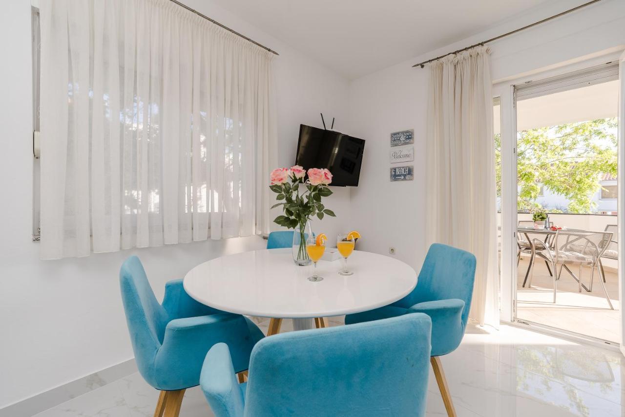 Apartment Marina *